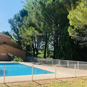  Appartement Joli Studio Au Village Camarguais -