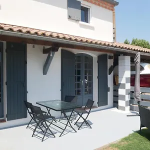  Hébergement de vacances La Petite Maison